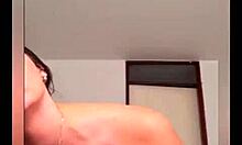 beautiful colombian webcam teen girl