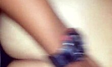 Guy Fucking Gurla's Wet Pussy