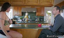 Stepdaddy WANTS Young 18+ Partners: Stepdaughters and Outdoor Comrades!