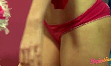 Faye Reagan and Georgia Jones explore lesbian pleasures with fingering and kissing 😘