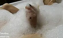 Young amateur fucks hard in bathroom creampie!