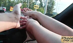 Kira Queen fucks for a lift 😏