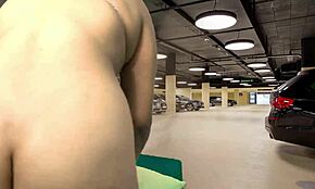 Risky dirty sex in a car parking lot, wow!