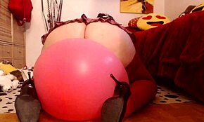 Italian milf cums on balloons wet