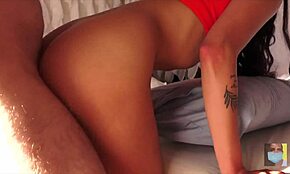 Ever tried ruffle tights for a close-up creampie like this?