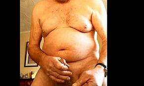 watch me wank off onto this biscuit while staring at bengeeman?