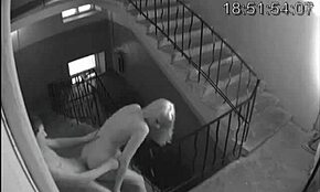 Vicious Outdoor Fucking With Amateur Blonde On Spy Cam