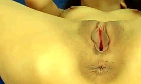 sandrastarr gapes her big pussy before slamming it hard