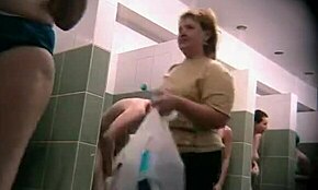 וואו, תראו את הרוסיות החובבניות מציגות גוף בווידאו וויאור חם! 🔥