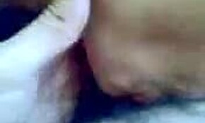 Ex girlfriend sucks cock spreading shaved pussy in amateur blowjob video