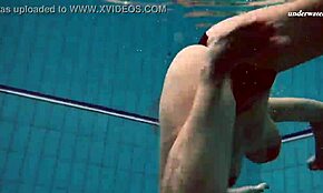 Onderwater meermin Vesta, geile 18+ meid, heeft me helemaal in de war gebracht, weet je?