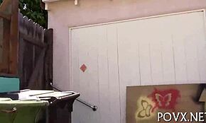 Alluring slut sucks erected cock 😍