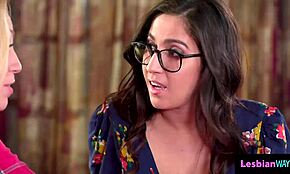 Lesbian Babe Licking Pussy!