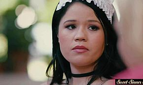 Petite fantasy babe gets drilled hard, so hot! 😍