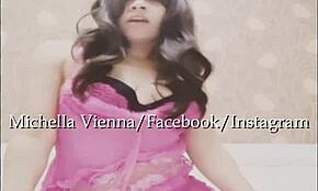 Brazilian latina twerks pussy