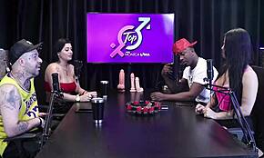 did you see the woman shit on his dick? that bizarre moment with strong pussy smell - jefao and karen's crazy couple