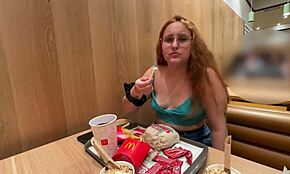 I Stopped To Eat And She Wanted To Fuck - Trix Mendes In Hd!