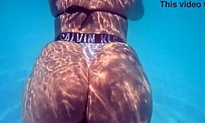 Underwater Pawg 4K