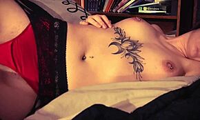 Sexy Little Kitten Theory Dances in Homemade Video with Ripped Clothes