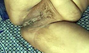 desi indian alisha bhabhi masturbates with balloon and armpit?