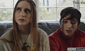 Vrei să ejaculez primul ca milf-ul tău de Valentine cu handjob?