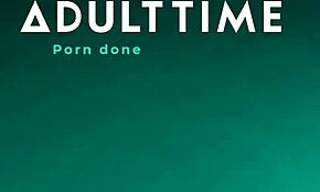 Lets See Whos the Best Cheerleader Petite 18+s Eliza Ibarra & Coco Lovelock Turn Feral in Locker Room