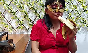 the neighbor asked for salt but got a european blowjob and chocolate cock