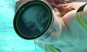 Feeling the passion in this hot blowjob by the poolside, so intense and wet