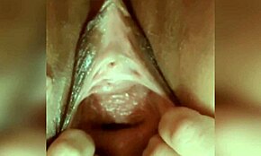 Huge cunt intensely stretched by fingers and hands