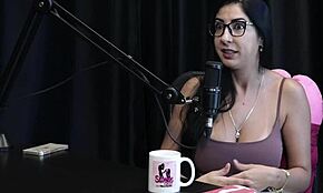 her live leaked on xvideos, she was undervalued in marriage, gave tips for beginners, and personal life repressed - renatinha melo on sheer red 😔