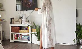 Young Pussy Fucked And Squirted While Watching Movie! Fit Girl Stretches Pussy After Workout!