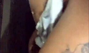 The next door ebony milf flashed her saggy tits in shorts