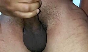 Safado Com Tes�o Gozando Pra Relaxar