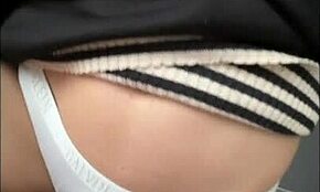 Que Rica Cogida Me Da Mi Rommie En El Pasillo De La Casa Me La Mete Bien Rico