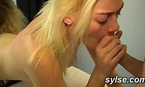 These French amateurs are sharing exhibition and public fucks!