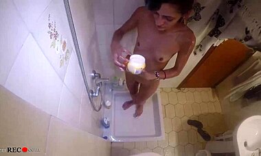 Novios, Masturbate To Orgasm In The Shower Now!