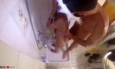 Novios, Masturbate To Orgasm In The Shower Now!