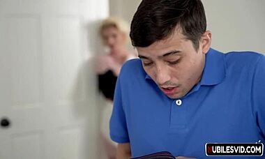 i'm little princess dakota tyler, riding big cocks and sucking monster dicks this march