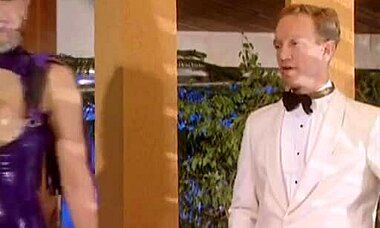 I’m totally blown away by this latex-clad blonde getting fist-fucked by her wild girlfriend in this steamy vid!