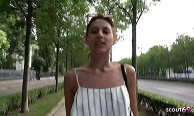 Hey Sarah, kan du håndtere den kæmpe pik til casting for orgasme?