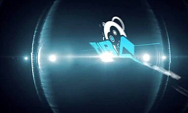 Sexy Asa Akira casually masturbates in close-up solo scene