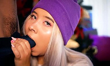 Passionate Blonde Sings with Boyfriend's Microphone!