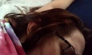 בעל מגרה לי את הכוס הצרה הנרדי... אופס