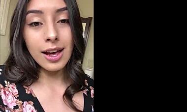 Young 18Yo Girl Boldly Hooks Up With Sugardaddy For Vacation Money