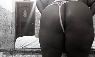 Want to see Val Morena fuck?