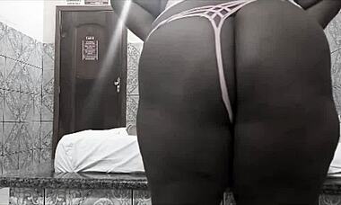 Want to see Val Morena fuck?