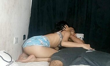 Hermanastra Infiel Fucks Huge Cock for Revenge in Spanish Porn