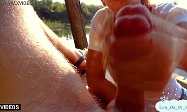 Hey, jerking off to a stranger for cash outside!