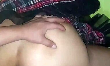 wow, my otaku friend lets me fuck her after convention!