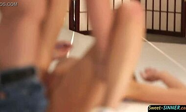 Teen Model Screws Photographer!